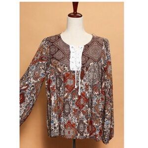 New Sugarfox paisley boho top